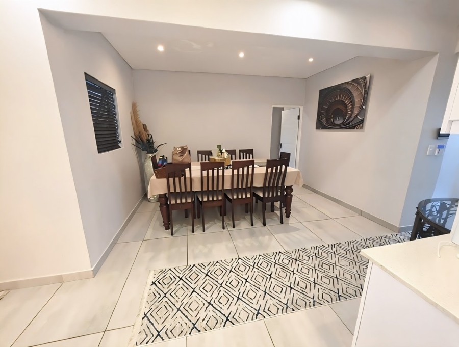 4 Bedroom Property for Sale in Sandown Western Cape